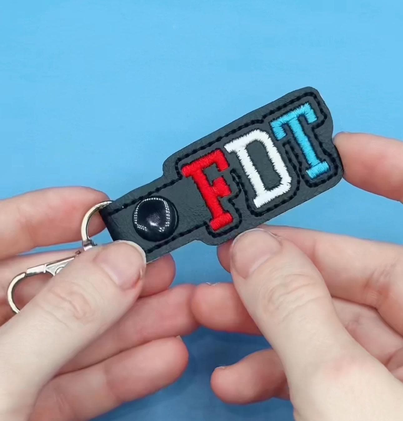 FDT keychain-Charming Little Stitches