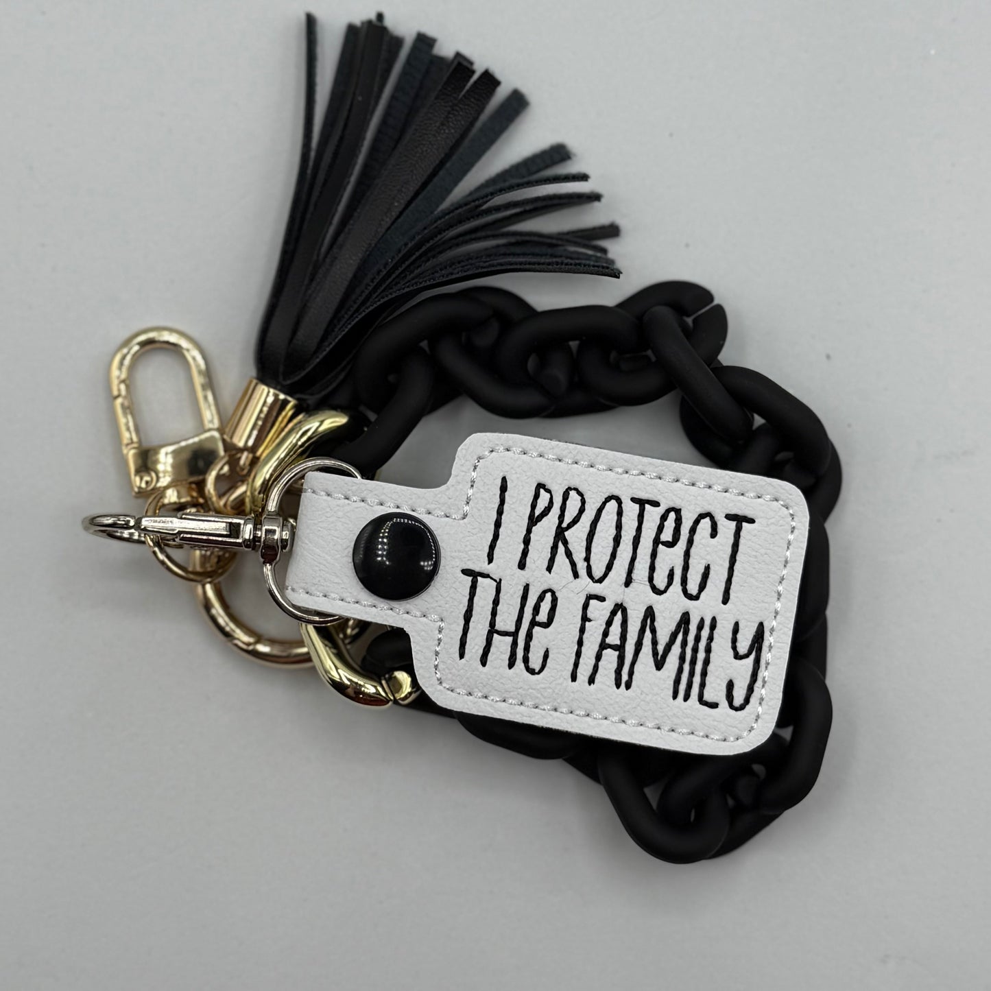 I Protect The Family keychain-Charming Little Stitches