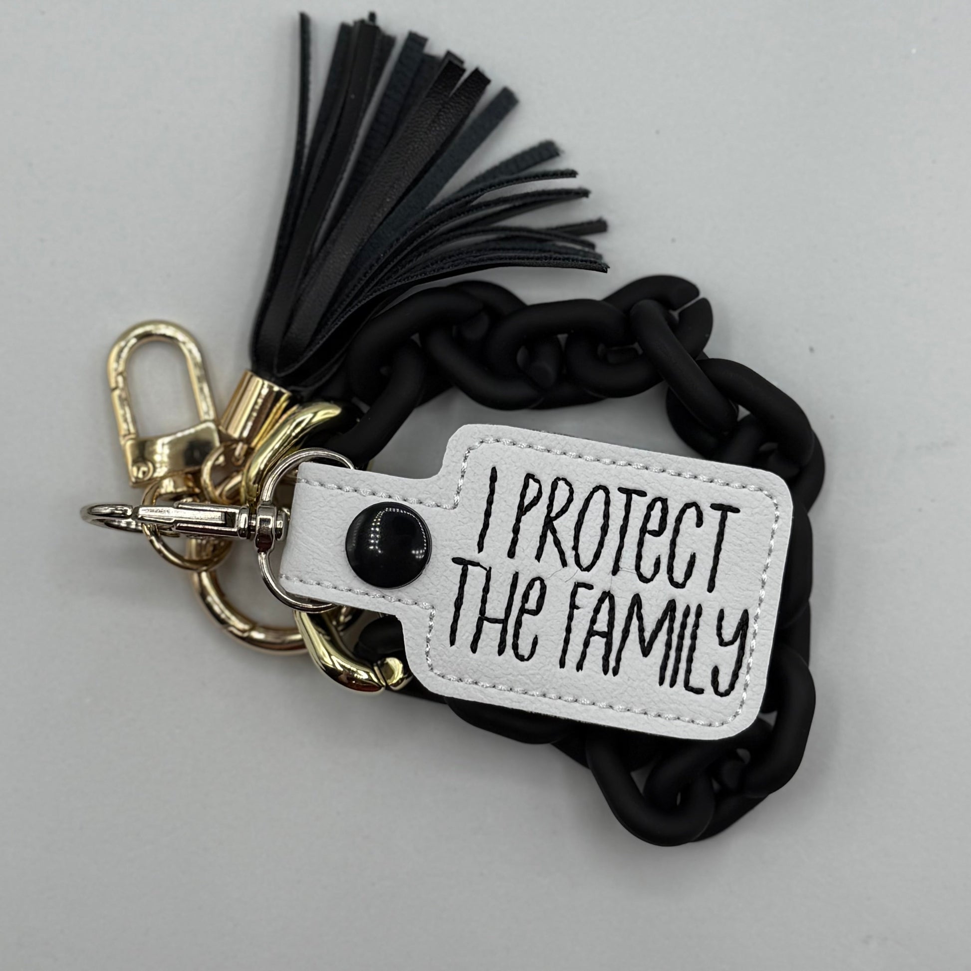 I Protect The Family keychain-Charming Little Stitches